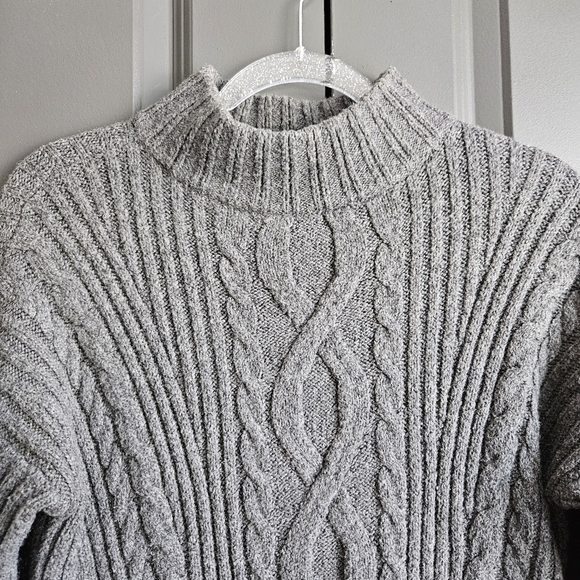 Abercrombie & Fitch Womens Sweater XS Mock Neck Cable Knit Gray - Picture 6 of 10